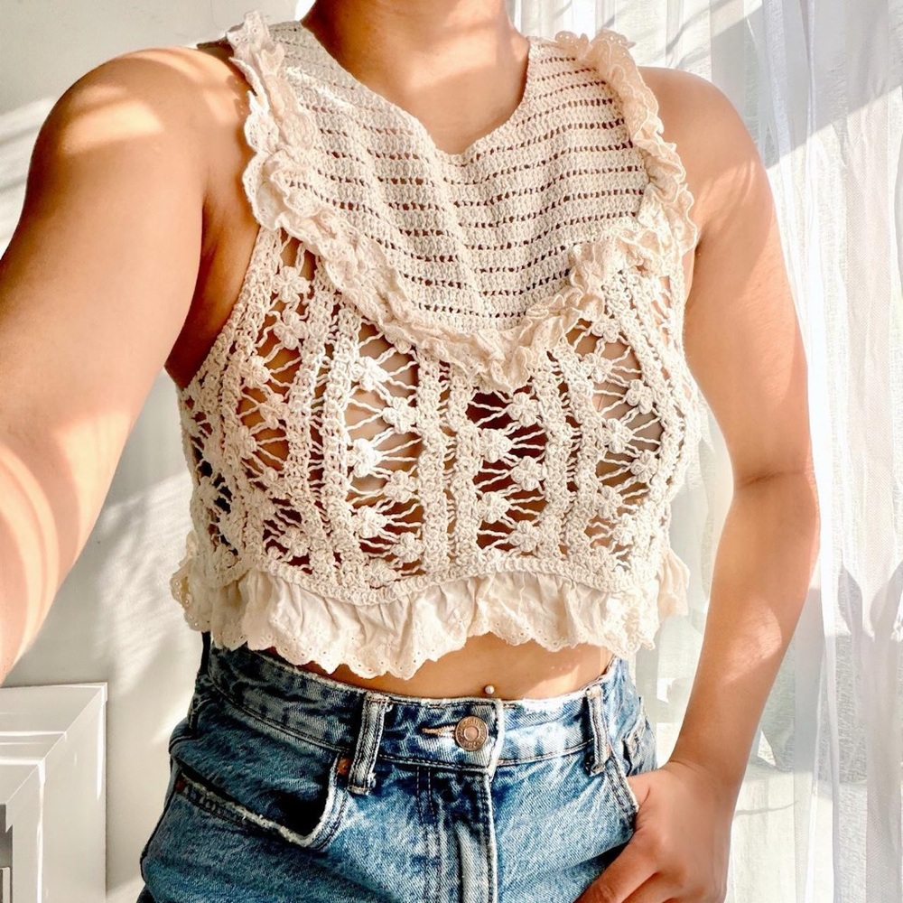 Zara Cream Crochet Ruffled Crop Top